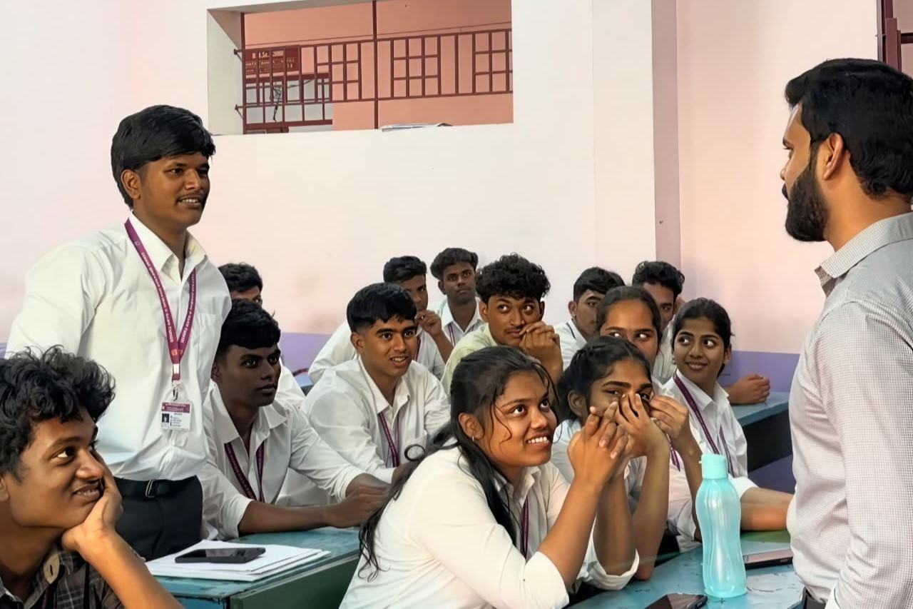 Alumni interacted with our Students