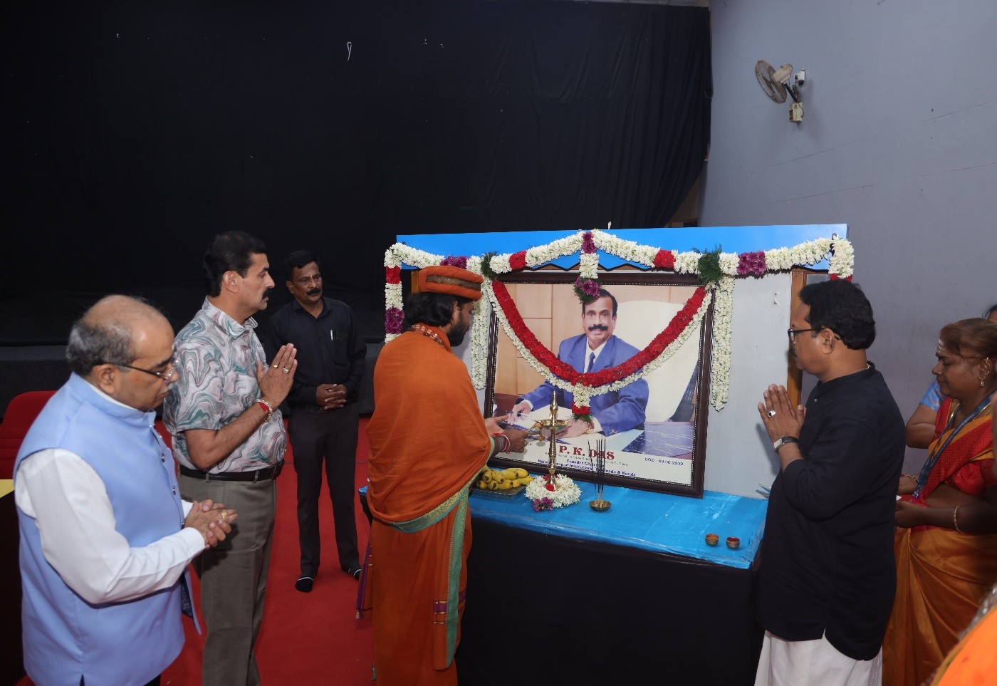 17th Memorial Day of the Founder Chairman